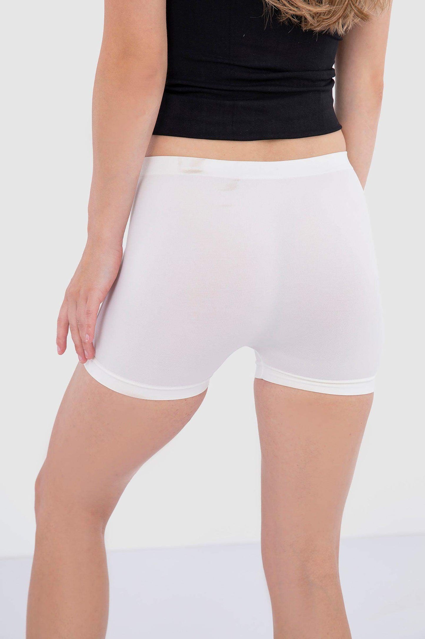 Carina Basic Microfiber Hot Short