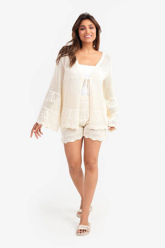 كيمونو الشاطئ مع عقدة أمامية