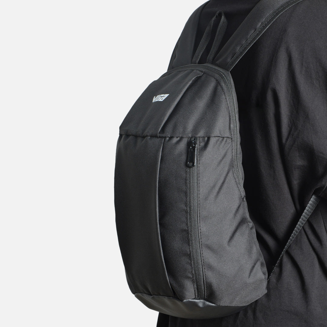 Viga Side Zip Small Backpack