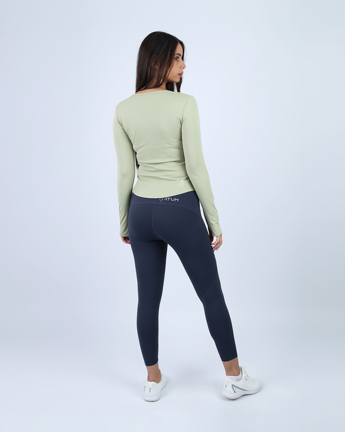 Light Green Blush Elegance Long-Sleeve Active Top