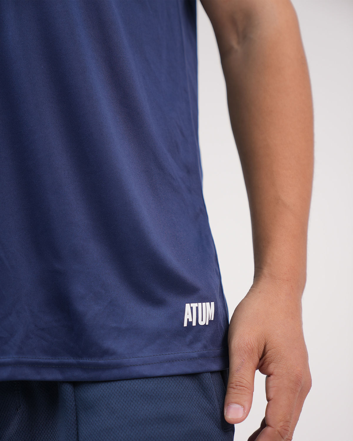 ATUM| Hi-Dri Cut-Off Men's Tank - Navy