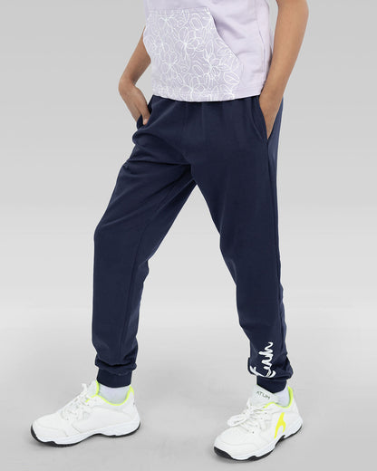 Simple and Smooth Girls Sweatpants