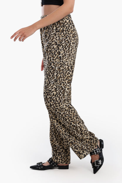 بنطال بطبعة النمر