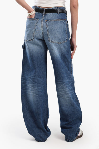 بنطلون جينز مغسول بخصر مرتفع