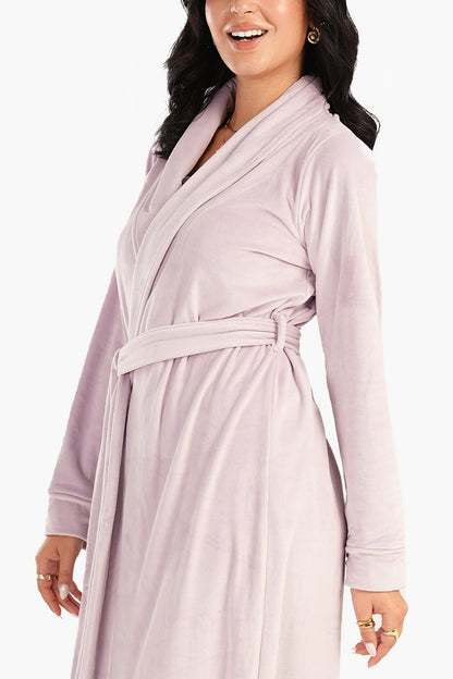 روب مخملي بياقة شال