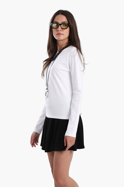 بلوزة أساسية بأكمام طويلة