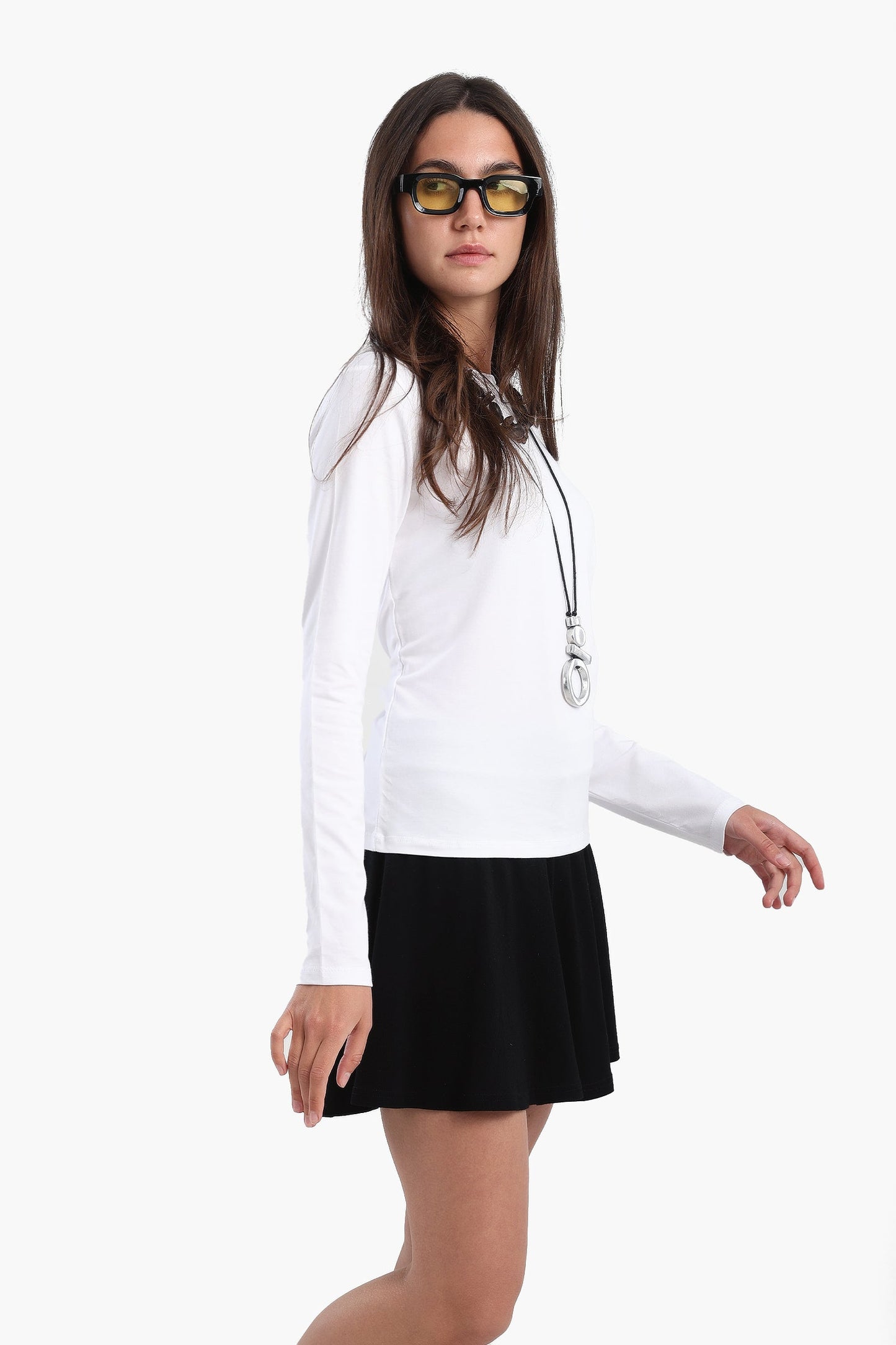 بلوزة أساسية بأكمام طويلة