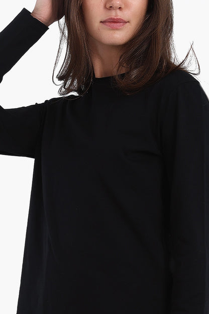 بلوزة أساسية بأكمام طويلة