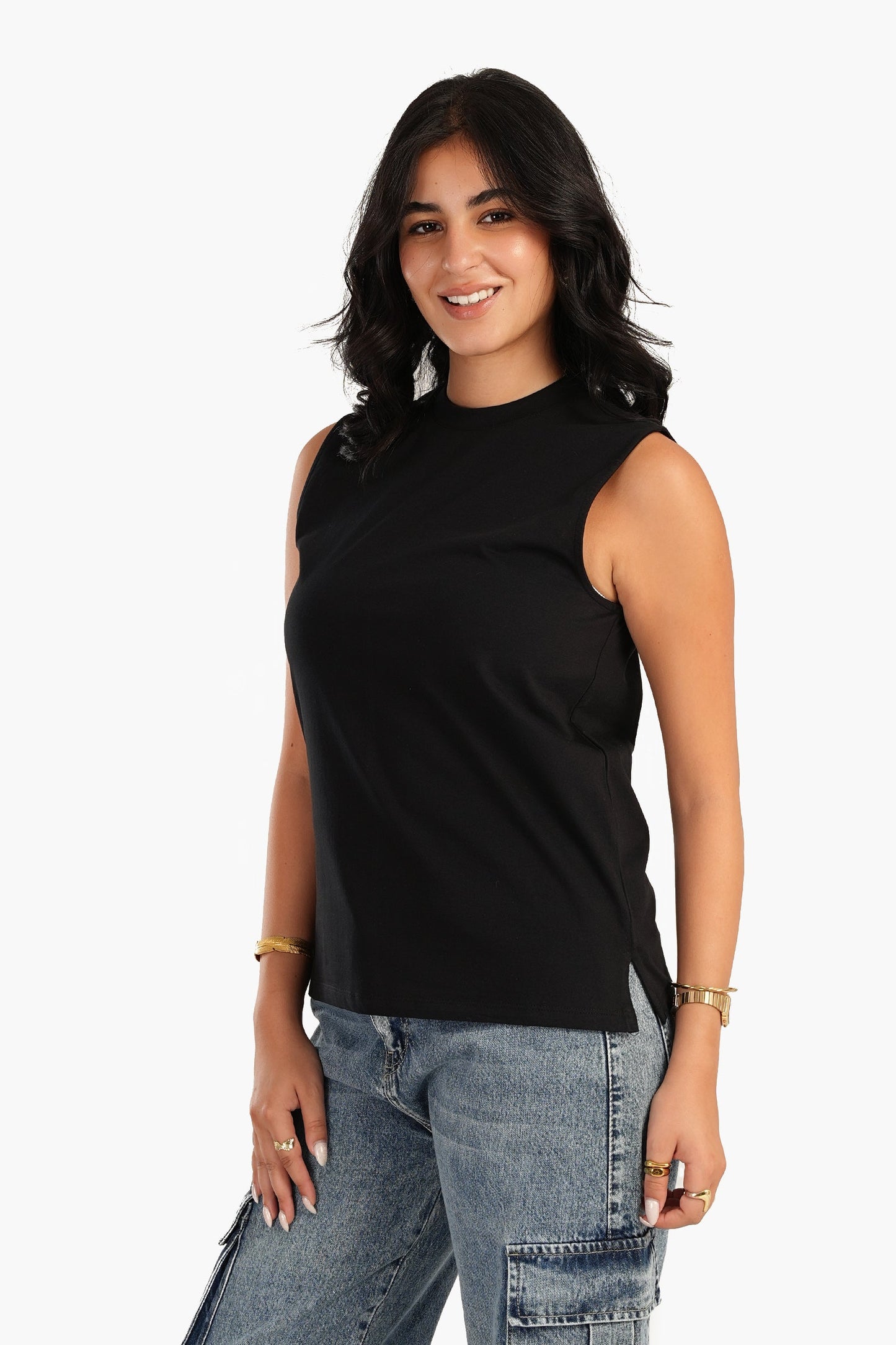 Basic Crew Neck Sleeveless Top