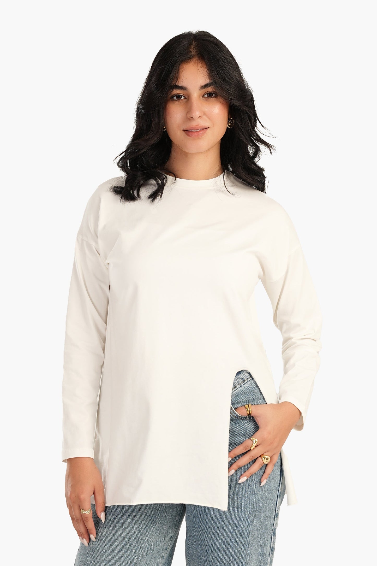 Carina Loose Basic T-Shirt with Slit