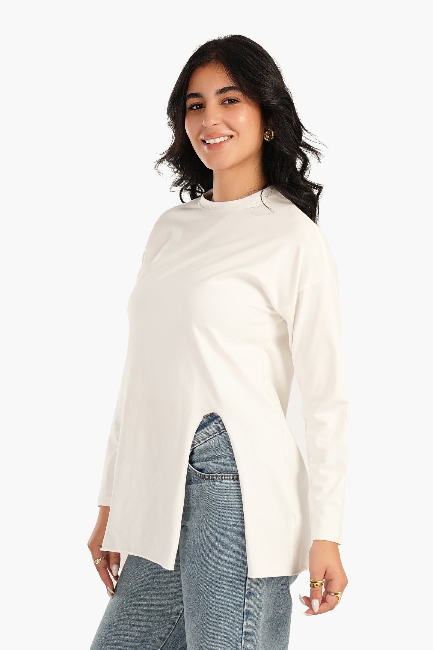 Carina Loose Basic T-Shirt with Slit