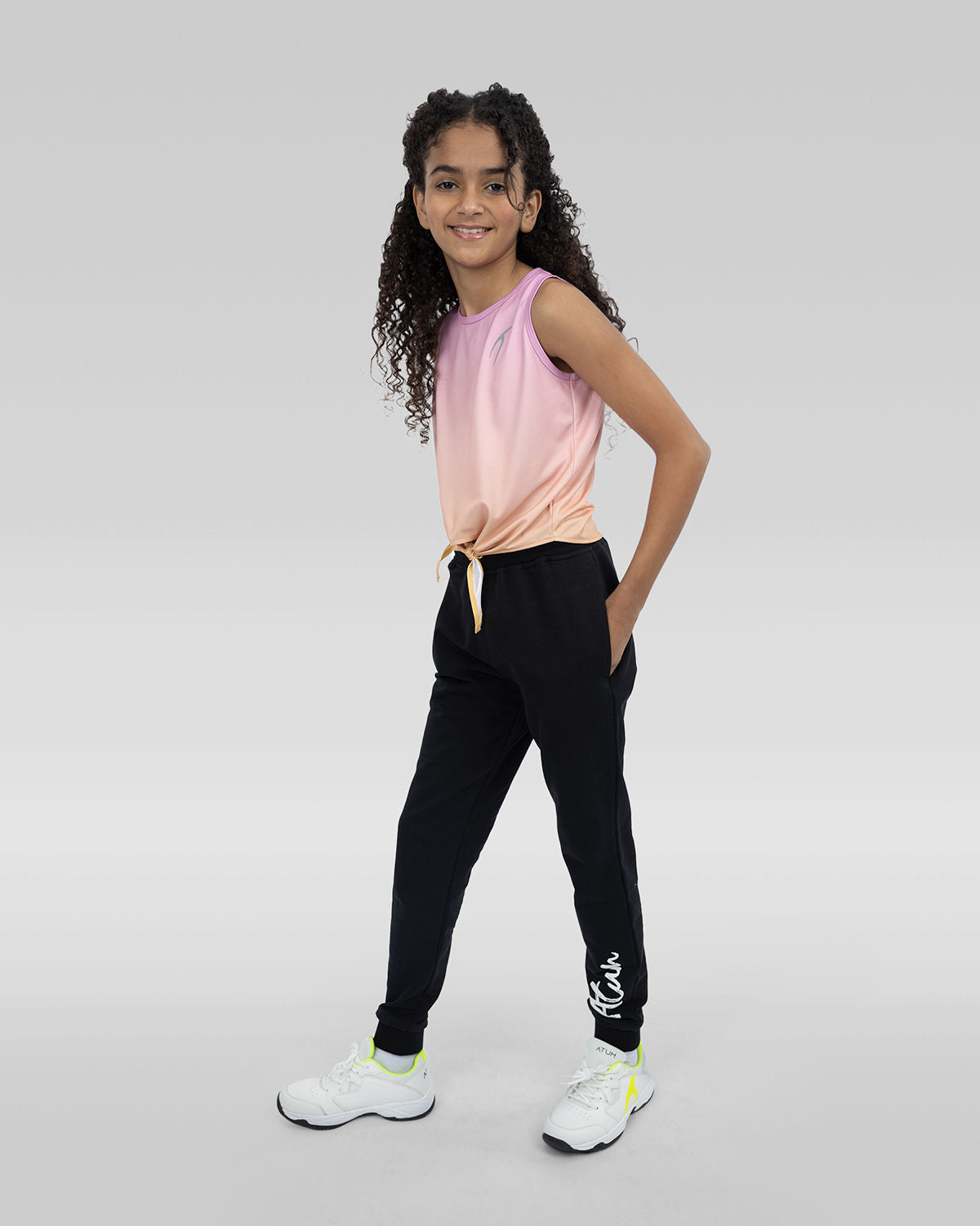 Atum Simple And Smooth Girls Sweatpants