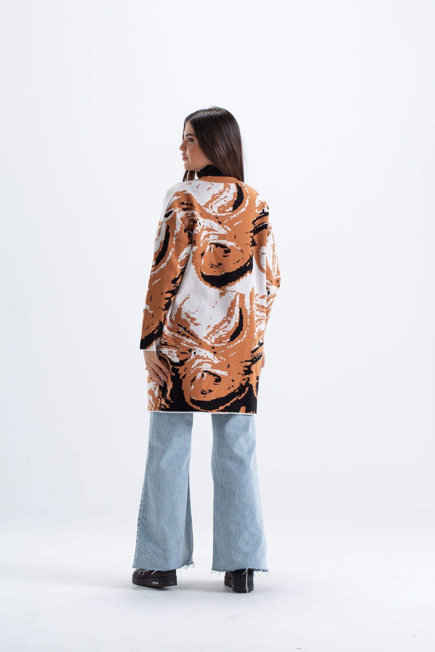 كارديجان ملون برقبة دائرية