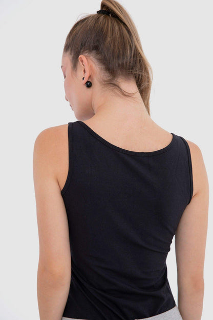 تانك توب قطني بدون أكمام