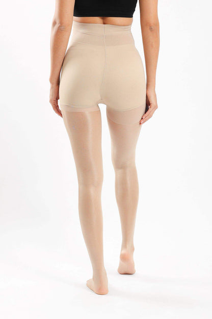 قطعتان من جوارب الكريستال