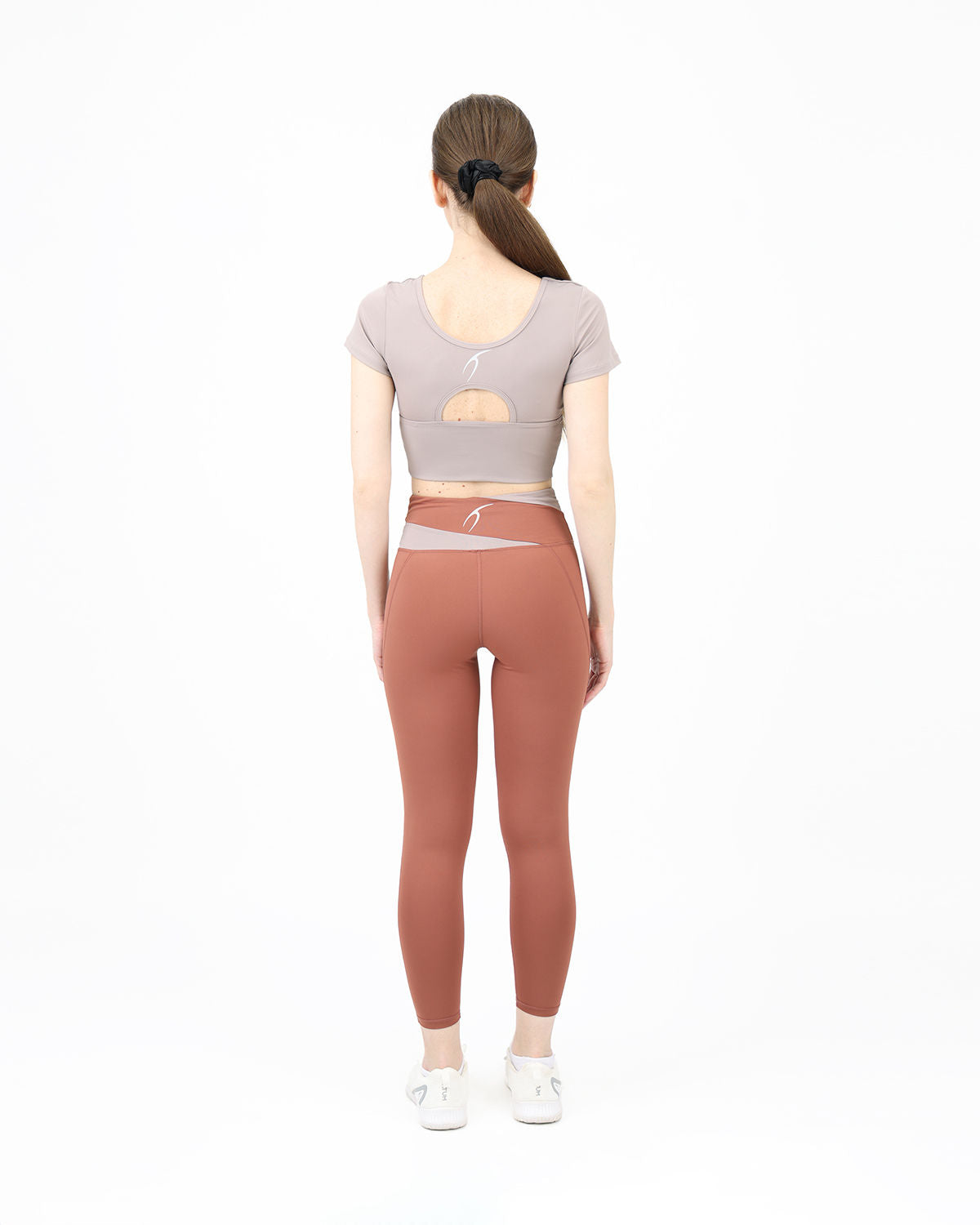 Asymmetric Crossover Top