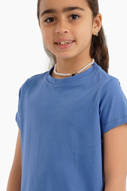 بلوزة بناتية بأكمام قصيرة