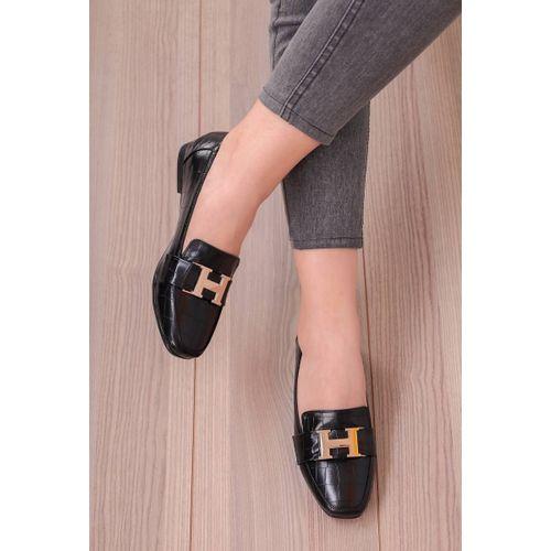 Black Upper Detailing Flat Shoes
