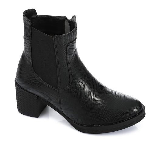 Textured Leather Heeled Ankle Boot