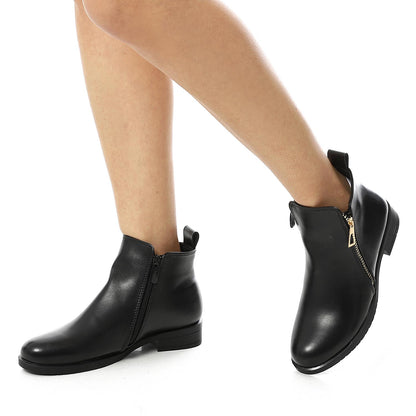 Black Fashionable Ankle Boot