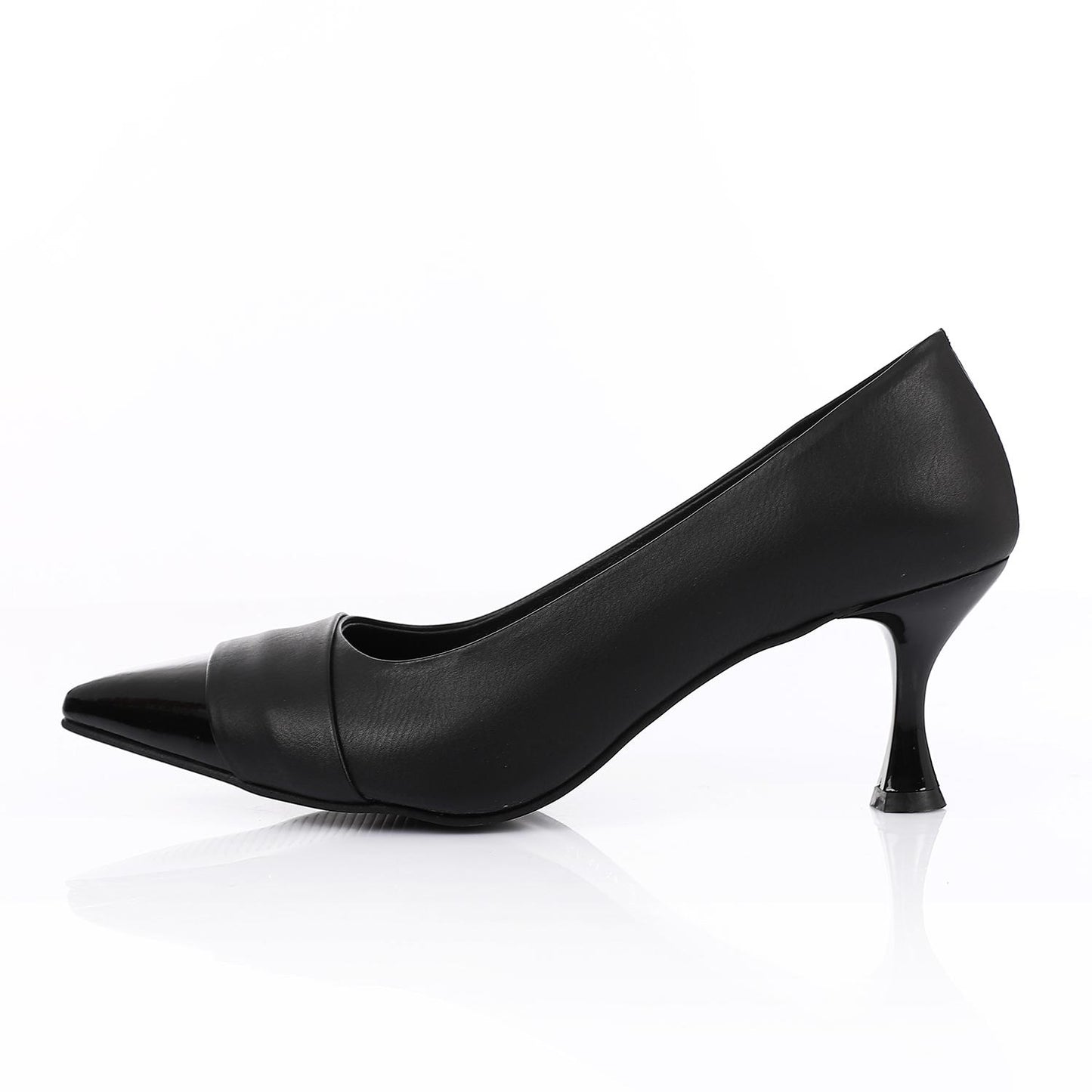 Stylish Pointed Toecap High Heels