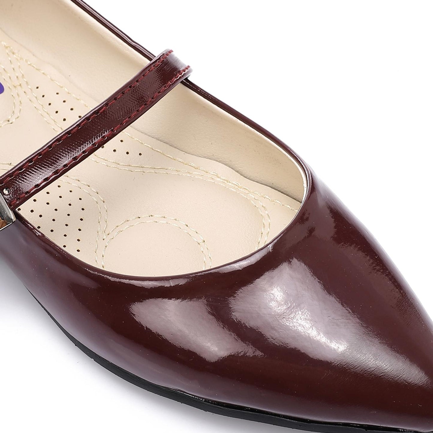 Pointed Toe Cap Verneh Ballerina