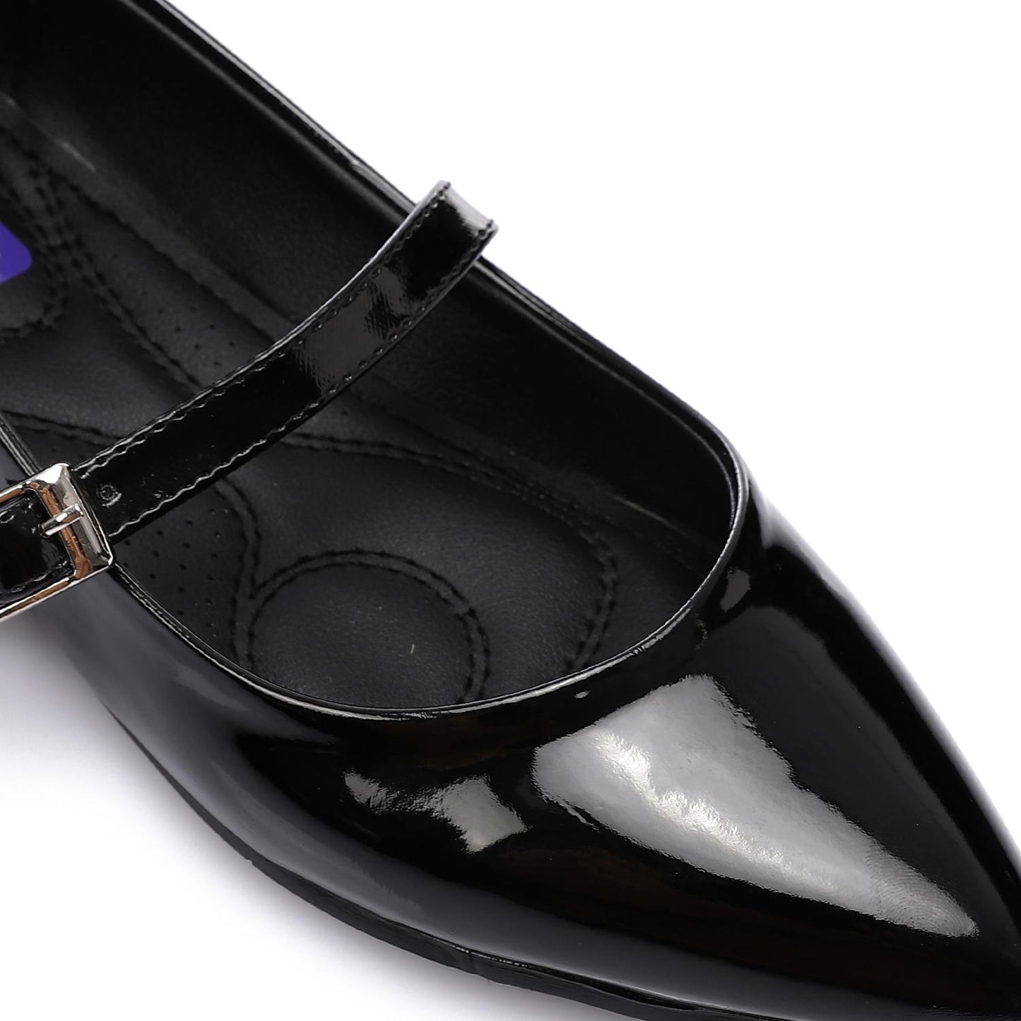 Pointed Toe Cap Verneh Ballerina