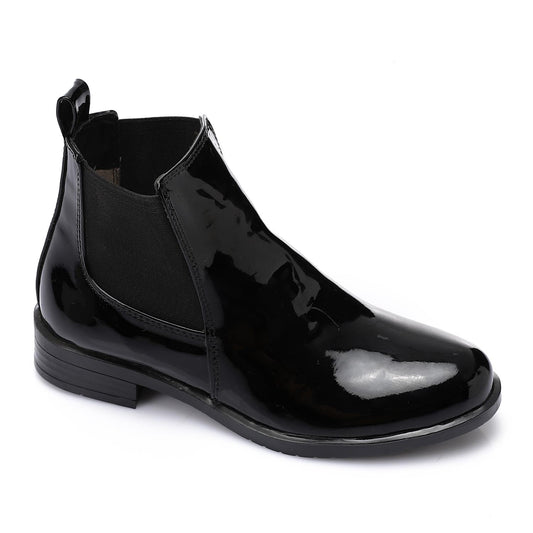 Verneh Pull-on Ankle Boot