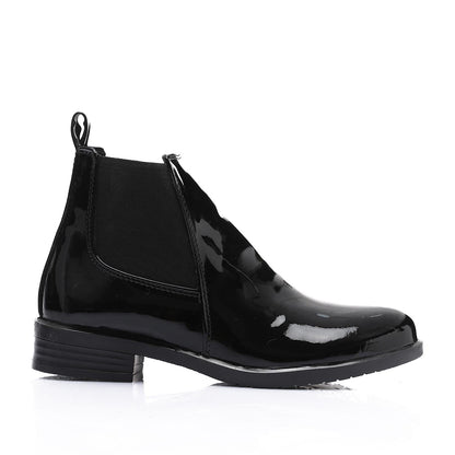 Verneh Pull-on Ankle Boot