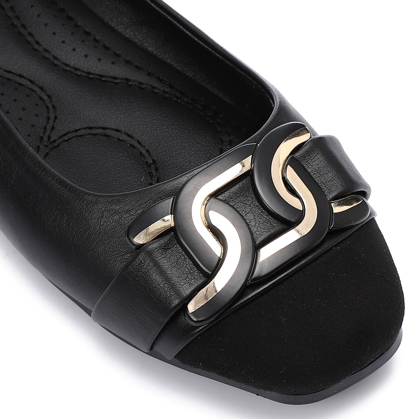 Golden Detail Leather Ballerina