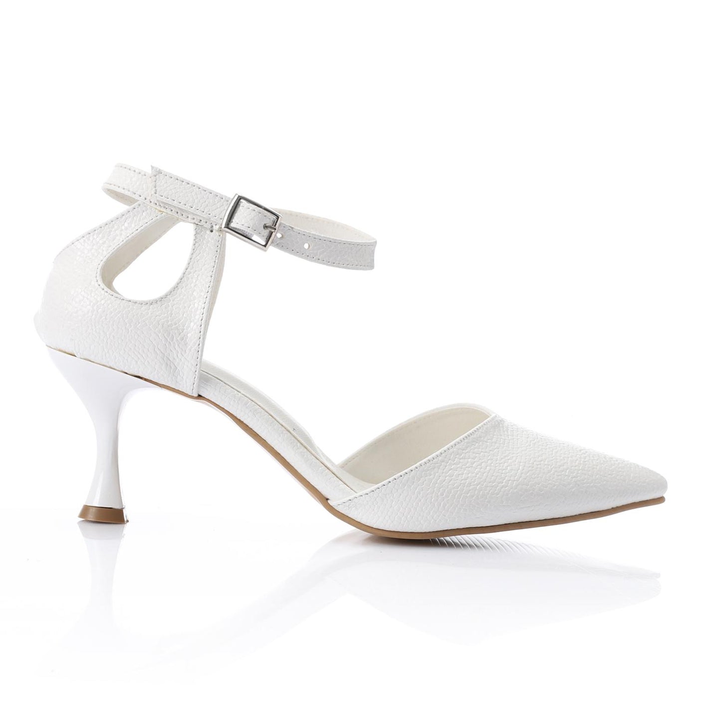 White Side Buckle Leather Shoes