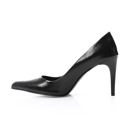 Classic Black Stiletto Pumps - حذاء كلاسيك أسود بكعب رفيع
