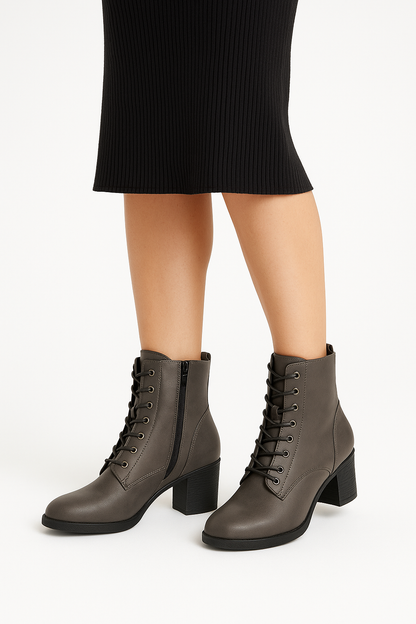 Lace-up Ankle Boot with Side Zipper - بوت للكاحل برباط وسوستة جانبية