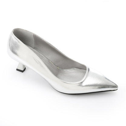 Silver Solid Pointed-Toe Pumps - حذاء بكعب سادة بمقدمة مدببة