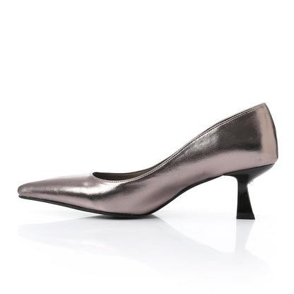 Smoky Solid Pointed-Toe Pumps - حذاء بكعب سادة بمقدمة مدببة