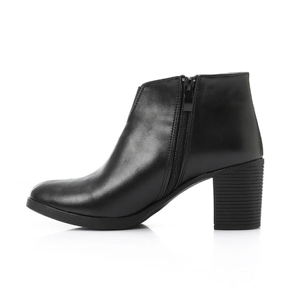 Black Plain Ankle Boot - بوت للكاحل أسود سادة