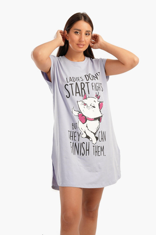 قميص نوم مطبوع باللون الخزامي