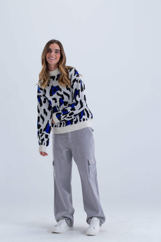 بلوفر محبوك بطبعة جلد النمر