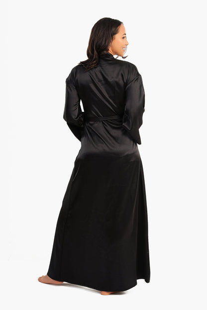 رداء ساتان طويل