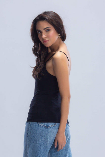 مجموعة من 3 قمصان داخلية من الألياف الدقيقة بدون درزات