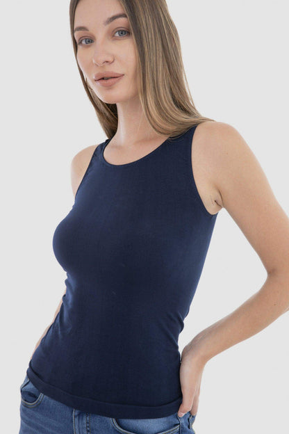 قميص داخلي بدون أكمام من الألياف الدقيقة