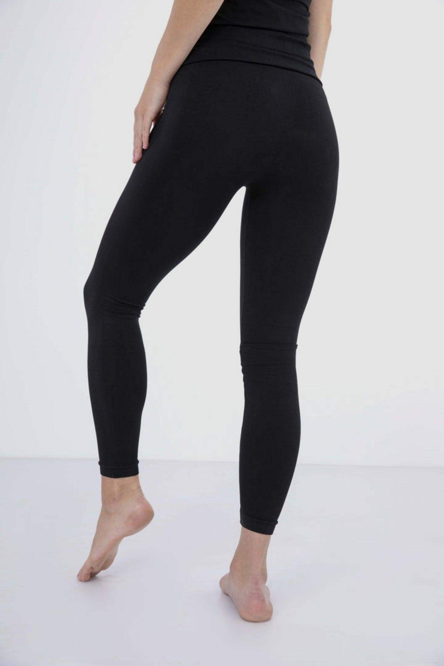 Carina Microfiber Slim Leggings