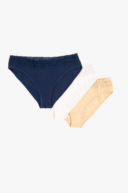 مجموعة من 3 سراويل بيكيني مع دانتيل