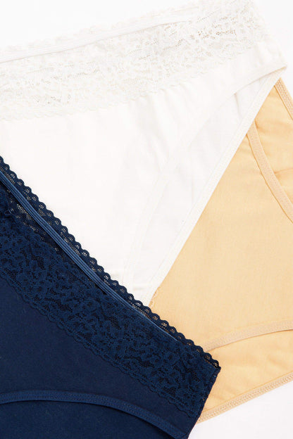 مجموعة من 3 سراويل بيكيني مع دانتيل