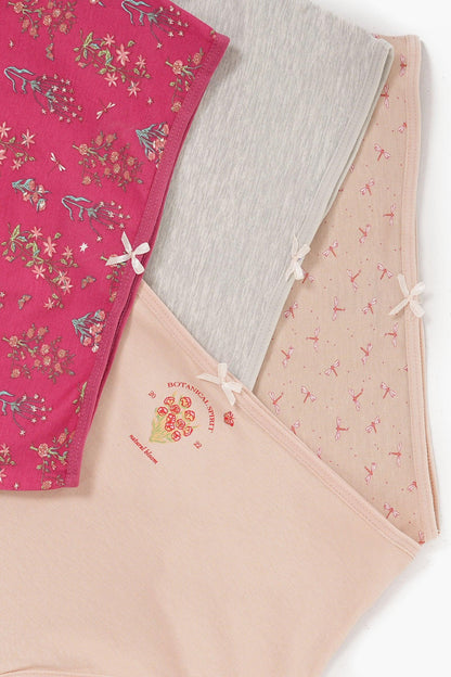 مجموعة من 7 سراويل داخلية كاملة ملونة