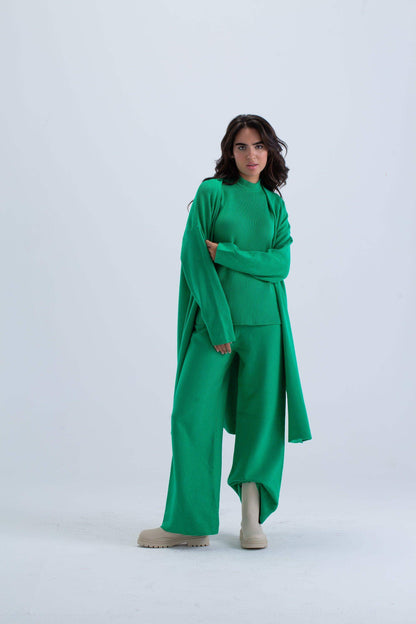 بلوزة صوفية بدون أكمام