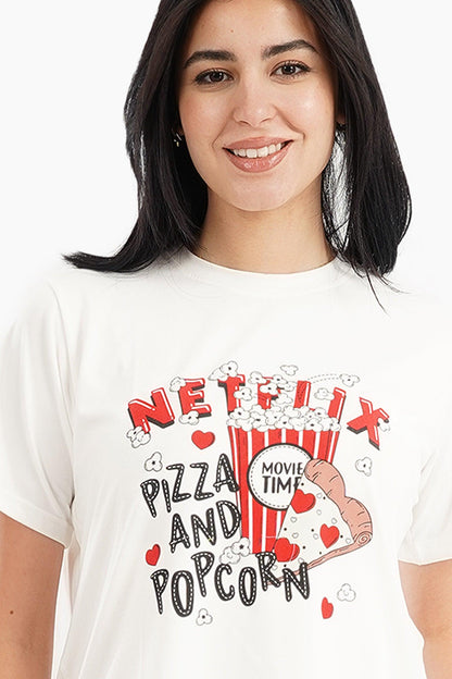 طقم بيجامة مع جيوب جانبية