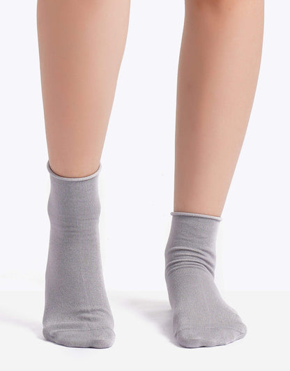 Carina Ribbed Ankle Socks