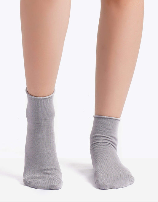 Carina Ribbed Ankle Socks