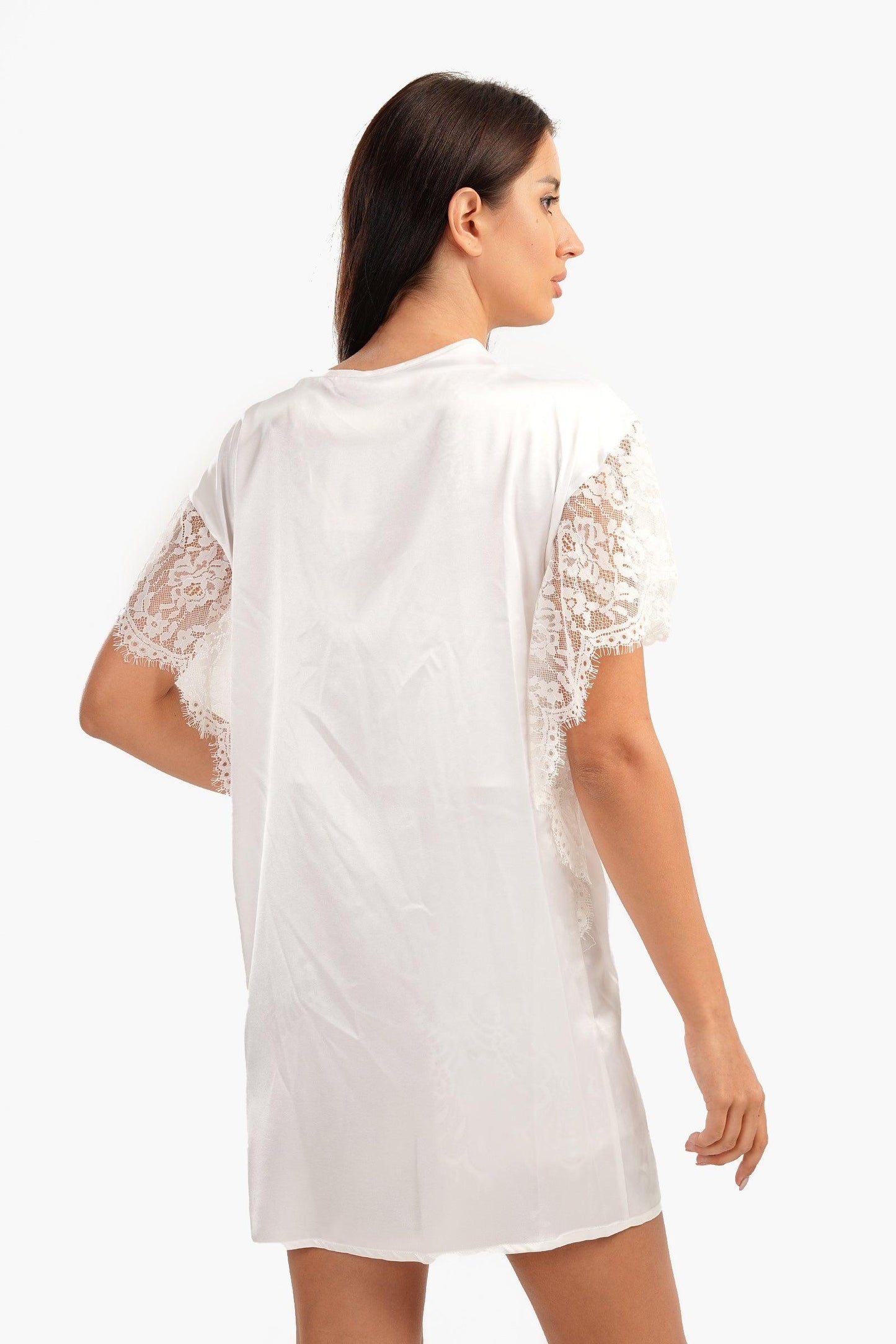 Carina Robe with Lace Short Sleeves